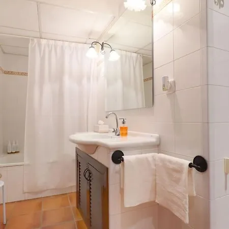 Casa Con Encanto En La Juderia De